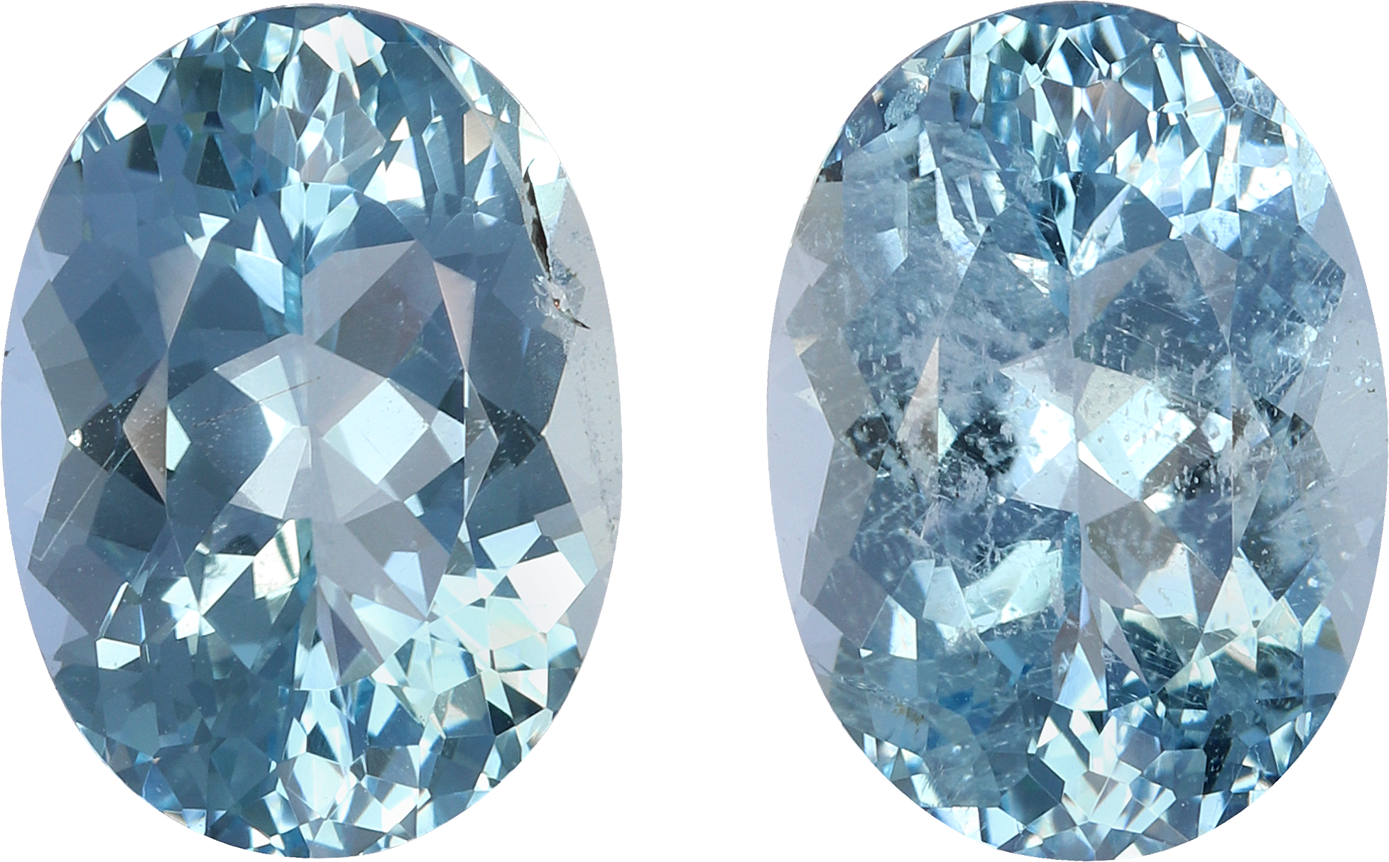 Oval cut aquamarine, 12.1 by 8.74 mm, shown at actual size