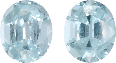 Oval cut aquamarine, 12.16 by 10.16 mm, shown at actual size