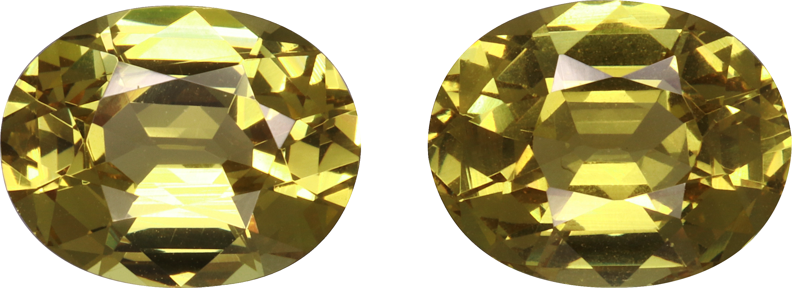 Oval cut grossular garnet, 9.51 by 7.52 mm, shown at actual size