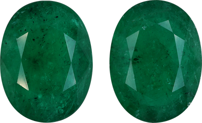 Oval cut zambian emerald, 14.84 by 11.38 mm, shown at actual size